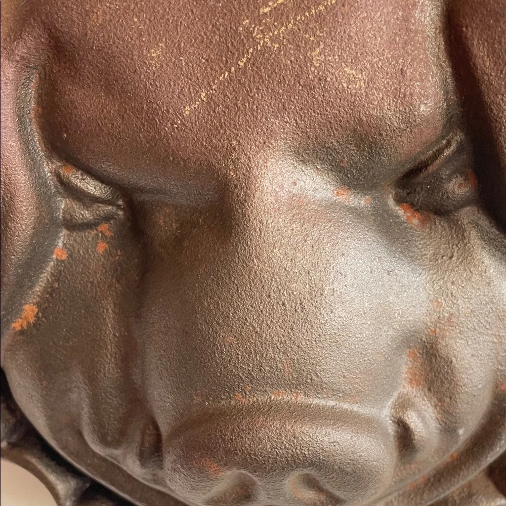 VINTAGE Rustic Cast Iron Pig Head Mold Baking Pan